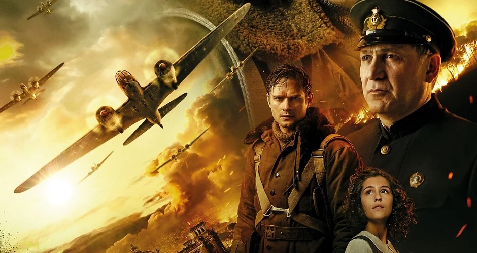 Béc-Lin Trên Không Full