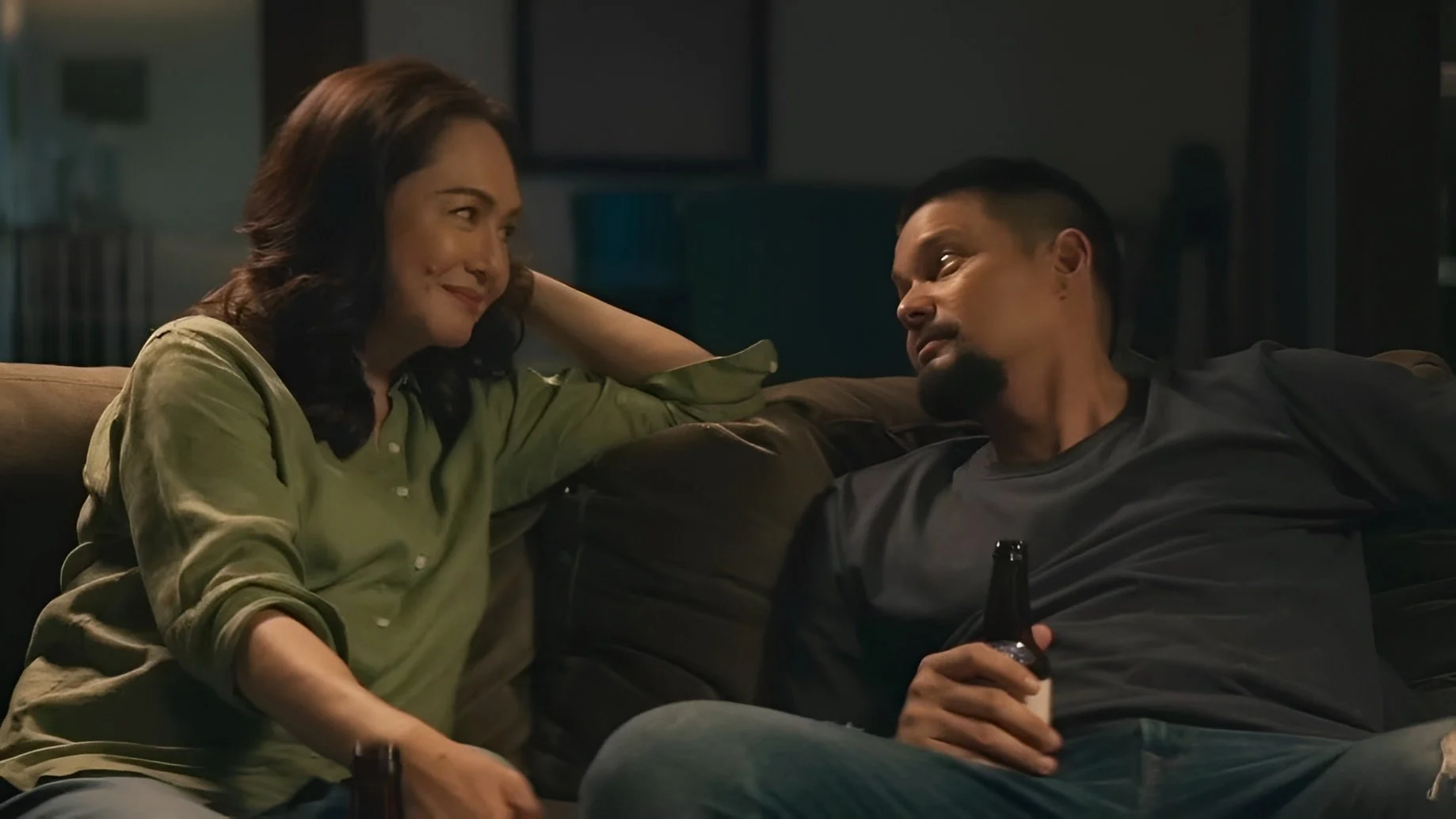 Chỉ Đôi Ta Biết Full