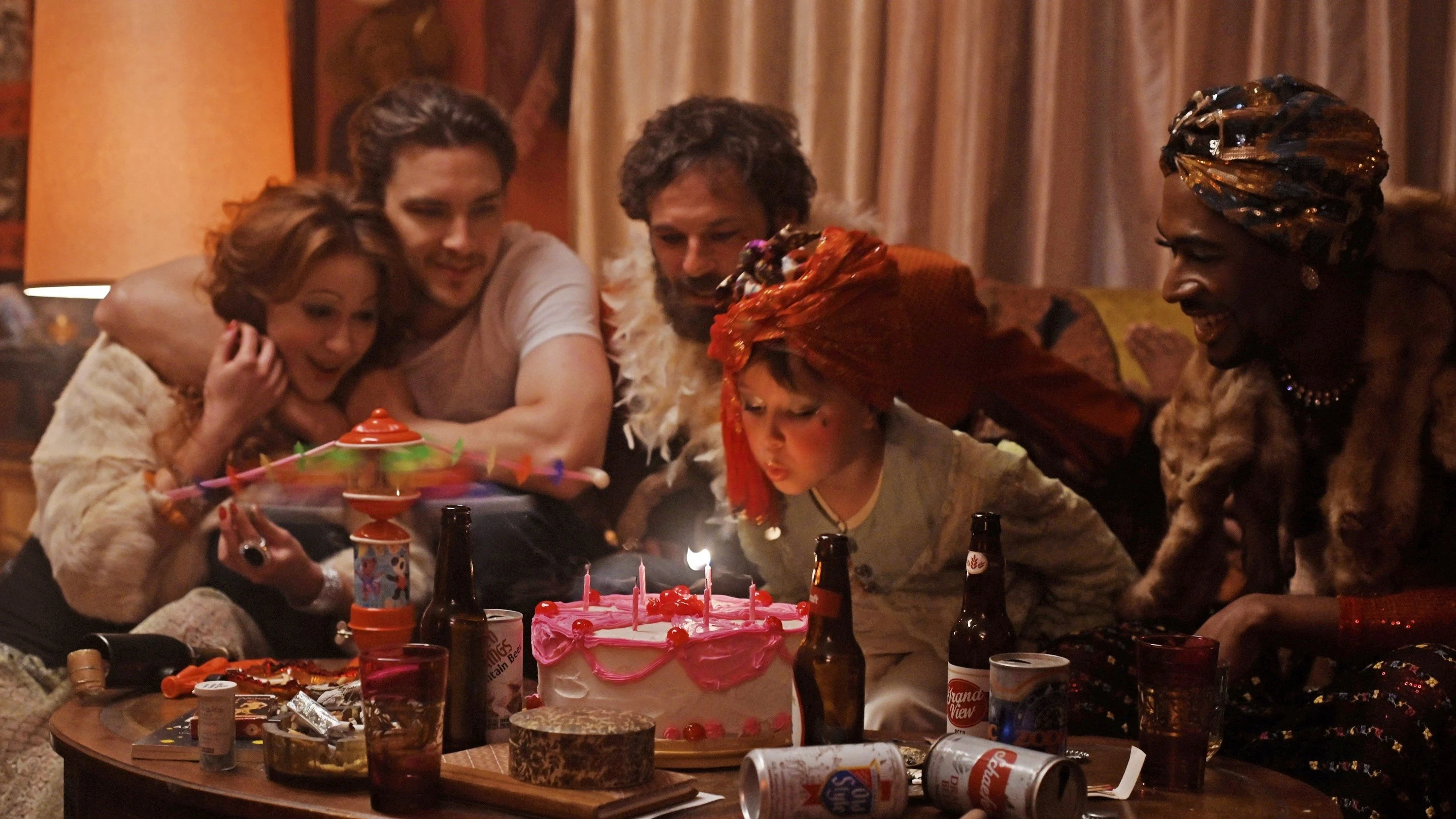 Miền Cổ Tích Full