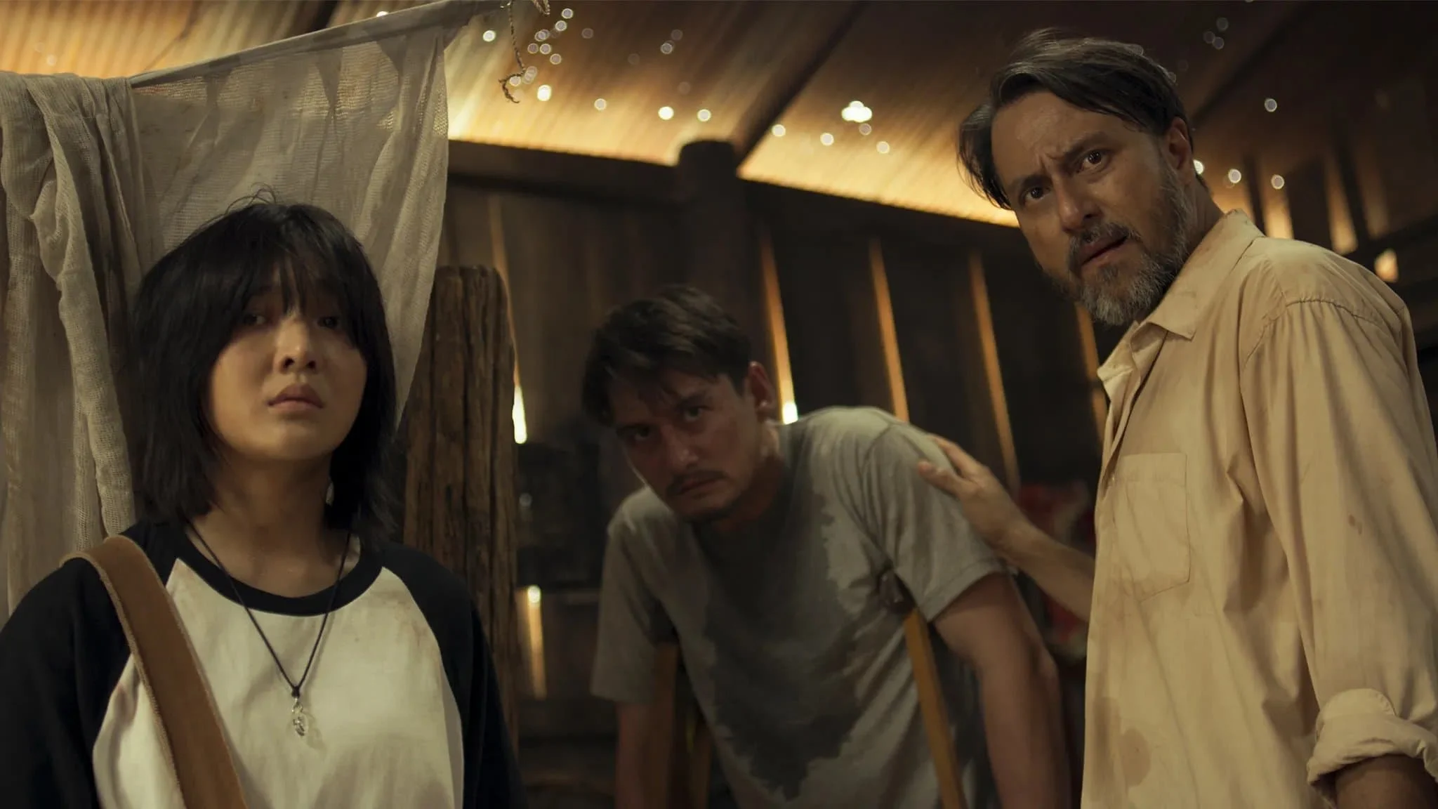 Vùng Đất Bị Nguyền Rủa Full